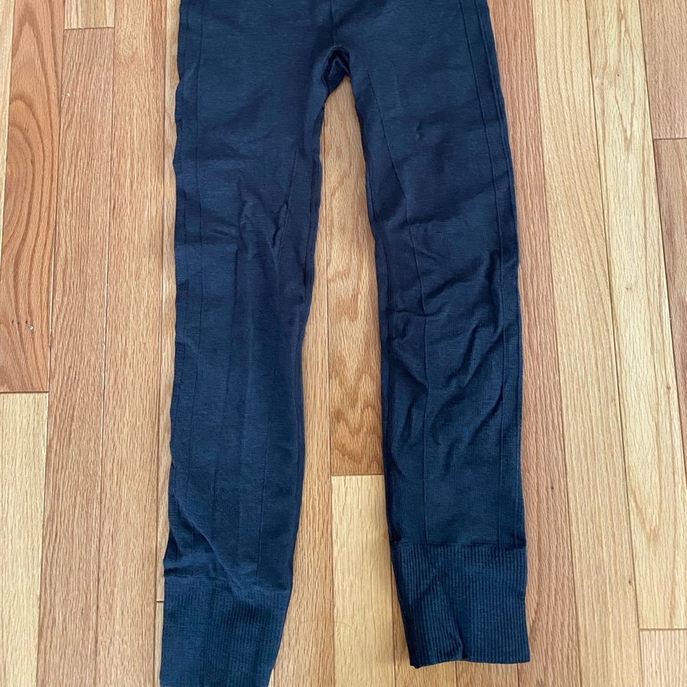 Lululemon Ebb to street leggings
